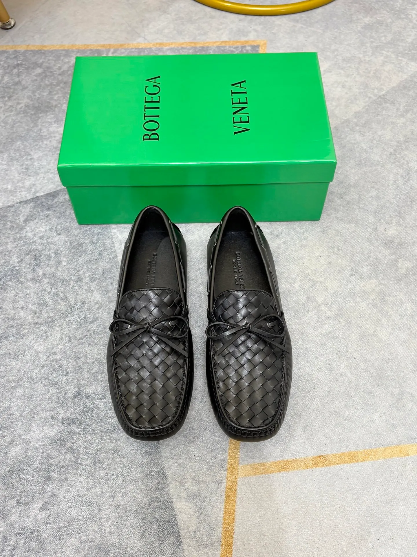 P420💰 (Niu Li + Niu Pad) [BV] The latest hot style‼ ️Casual men's shoes, uppers imported first-layer cowhide ➕Full imported cowhide lining✔️Exquisite workmanship, excellent foot feel, special rubber soles✔️, cool and fashionable, the latest fashion, fashionable outsole, hurry up.  Code number: 38-44 (can be customized to 37.45, non-refundable)